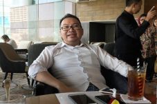 Pasca Putusan MK, Bisnis...