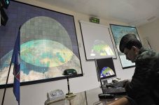 Rusia Uji Coba Radar...