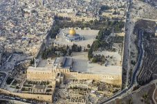 Israel Tangkap Menteri...