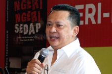 Bursa Caketum Golkar,...