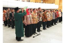 Pemda Wajib Pakai Nomenklatur...