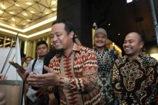 Humas Makassar Pamer...