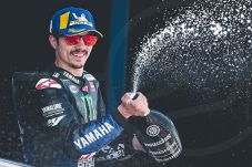 Cara Vinales Selebrasi...