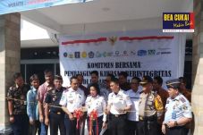 Bea Cukai Belawan Dukung...
