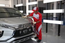 Mitsubishi Tambah Dealer...