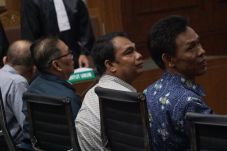 Ketua Komisi B DPRD...