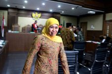 Jadi Saksi, Khofifah...