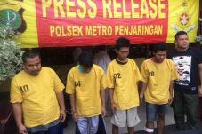 Bulak Balik Penjara,...