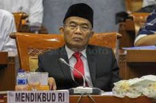 Kasus Pemalsuan SKD,...