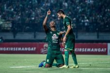 Amido Balde Cetak Hat-trick,...