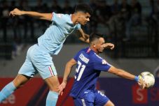 Persela Kandas di Markas...