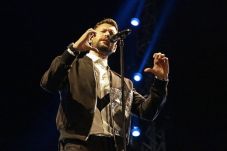 Calum Scott Tutup Hari...