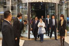 Megawati Akan Menghadiri...