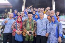 Kepala BKKBN Percepat...