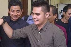 Motif Galih Ginanjar...