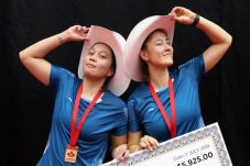 Ganda Putri Australia...