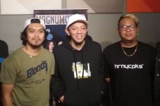 Di Awal Kehilangan Frontman,...