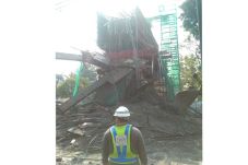 Coran Tiang Penyangga...