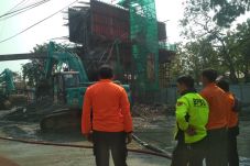 Coran Tiang Penyangga...
