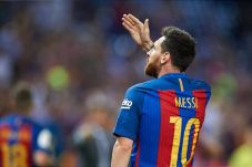 Rivaldo: Messi Layak...