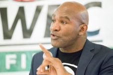 Holyfield Dukung Andy...