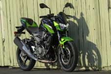 Kawasaki Siapkan Warna...
