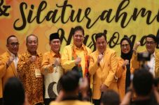 MKGR Dukung Airlangga...