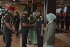 Brigjen TNI Tugas Ratmono...