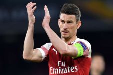 Koscielny Masih Penting,...