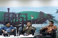 Pansus Minta Pengesahan...