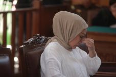 Pengacara Upayakan Ratna...