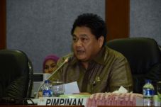 DPR Minta Badan Riset...