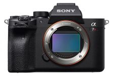 Sony Rilis Kamera Mirrorless...