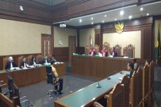 Jual Beli Jabatan Kemenag,...