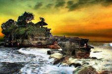 Bali Dinobatkan sebagai...