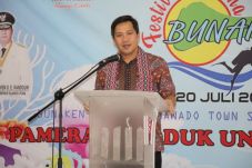 Resmi Dibuka, Festival...