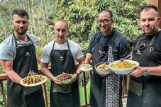 Restaurant Famtrip Bikin...