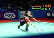 Tunggal Putri Rontok...