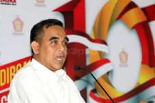 Gerindra Bentuk Tim...