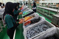 Kartu Prakerja Dinilai...