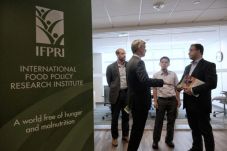 IFPRI Tertarik Pelajari...