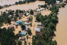 Banjir Terjang Sulteng,...