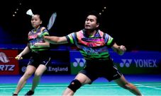 Tontowi/Winny Tersingkir,...