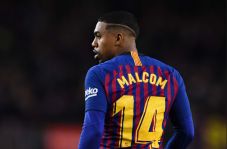 Barcelona dan Napoli...