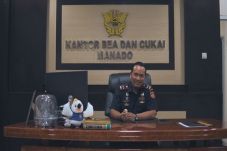 Bea dan Cukai Manado...