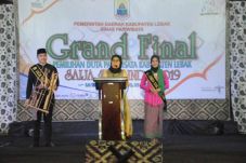 Bupati Lebak Iti Octavia...