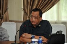 DPR Harap Bisa Rampungkan...