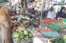 Sidak Pasar Tradisional,...