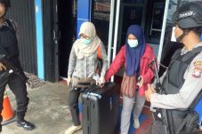 Tim Satgas KPK Amankan...