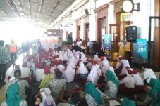 Hari Anak Nasional,...